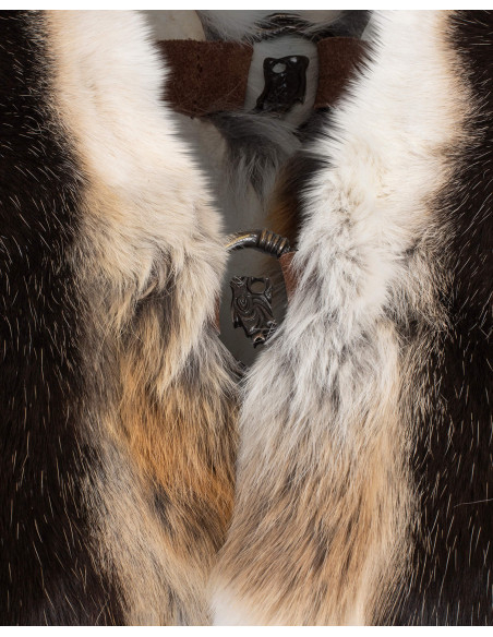 Couverture d'épaules en cuir, modèle...