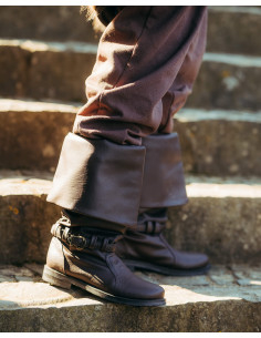 Bottines médiévales en cuir modèle Haddock, couleur marron