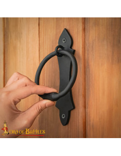 Anse médiéval en fer forgé fait à la main