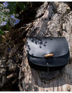 Sac à main médiéval double en cuir modèle Hrothgar,...