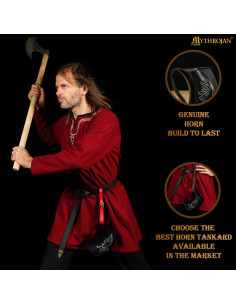 Chope médiéval pour boire au design corbeau (800 ml). 2