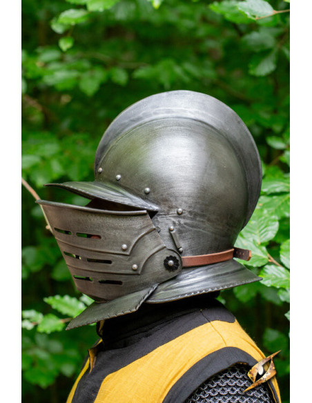 Casque Borgoñota avec visière en...