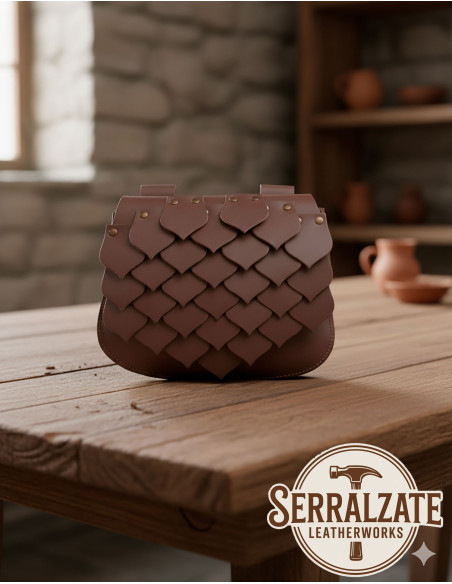 Sac médiéval en cuir écailles de...