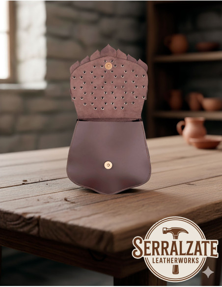 Sac médiéval en cuir écailles de...