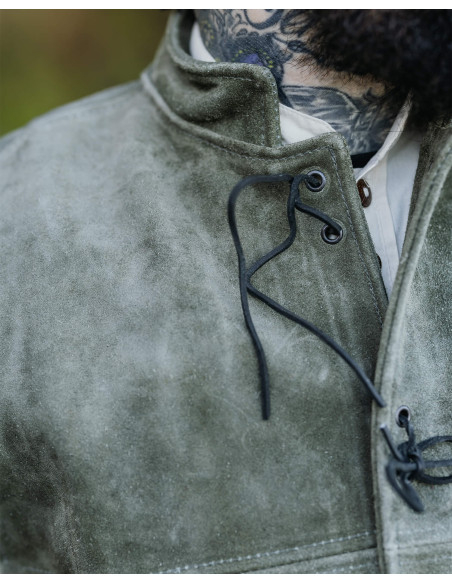 Gilet médiéval en cuir suédé modèle...
