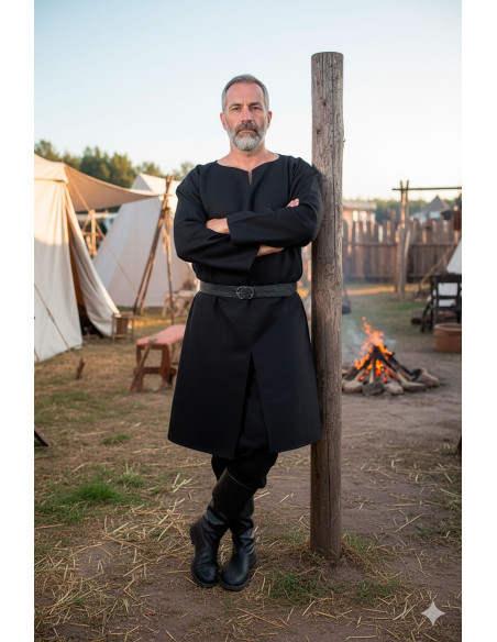 Tunique médiévale Dakan en noir