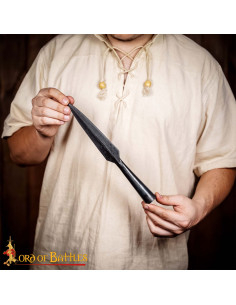 Pointe de lance médiévale en acier forgé (29 cm.) 2