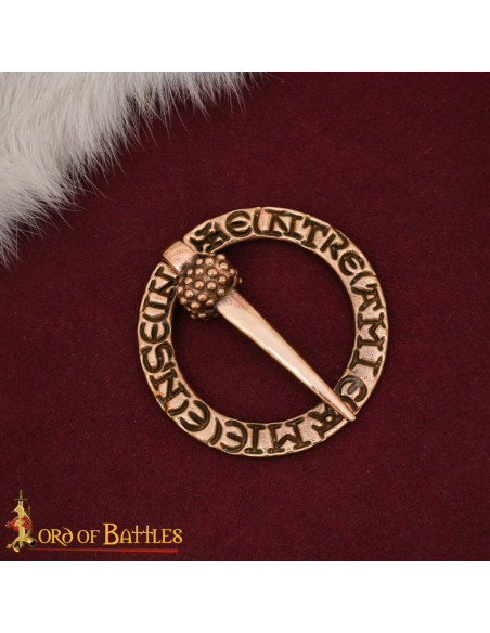 Broche médiéval nordique en forme...