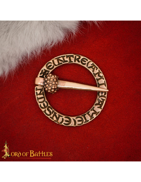 Broche médiéval nordique en forme...