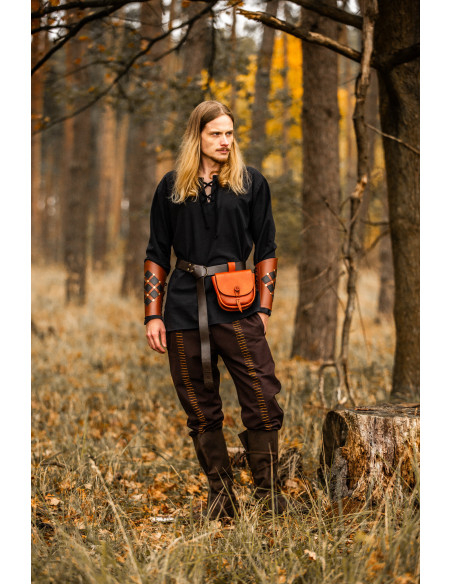 Sac à main médiéval en cuir modèle...