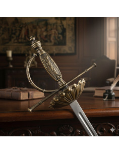 Épée décorative du XVIIe siècle (106 cm).