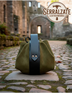 Sac à main médiéval en cuir modèle Celira, couleur verte 2