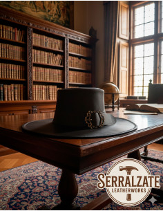 Chapeau médiéval en cuir modèle Hidalgo, couleur marron 2