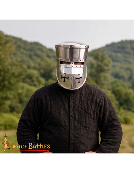 Casque de chevalier templier du XIIIe...