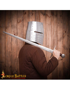 Grand Yelmo médiéval de chevalier du XIIIe-XIVe siècle,... 2