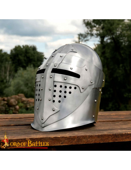 Bassin de chevalier du 14ème siècle...