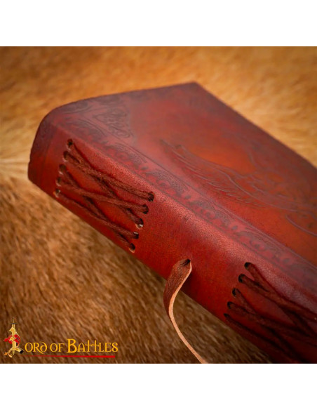 Journal médiéval à couverture en...