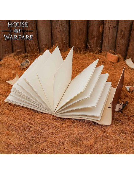 Journal médiéval à couverture en cuir...