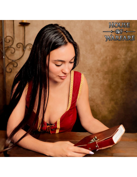 Journal médiéval à couverture en cuir...