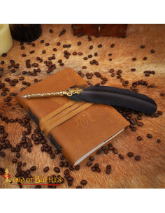 Agenda médiévale à couverture en cuir avec design de...