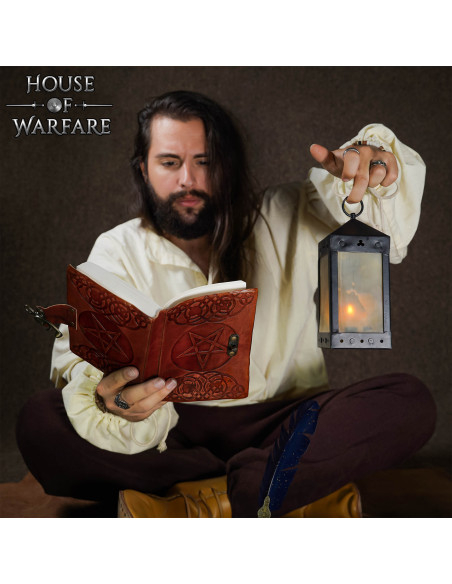 Journal médiéval à couverture en cuir...