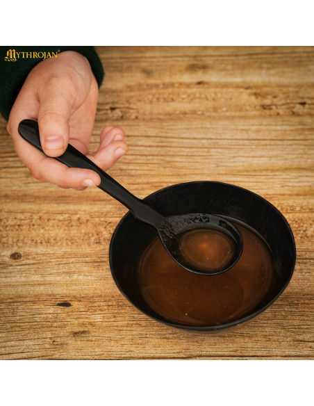 Set de 2 cuillères médiévales en... Set de 2 cuillères médiévales en...