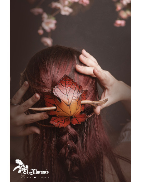 Pinces à cheveux en cuir avec des...