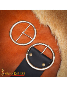 Boucle médiévale ronde en argent (8,2 cm) 2