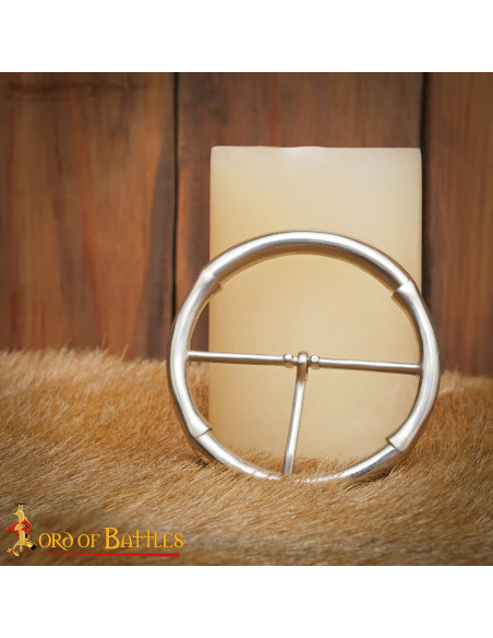 Boucle médiévale ronde en argent (8,2...