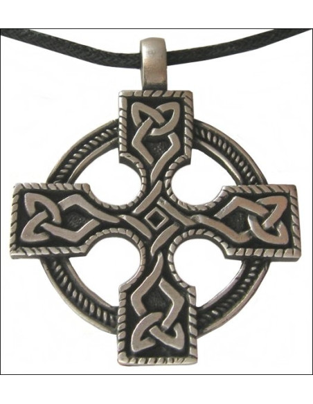 Pendentif croix celtique