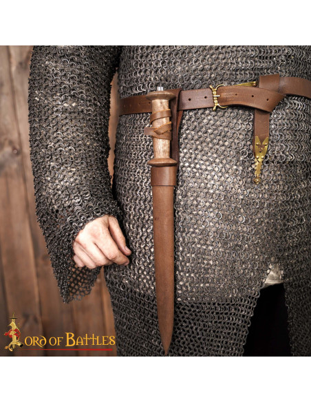 Rondel médiéval : poignée en bois et...