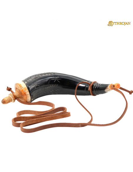 Écope médiévale en véritable corne...