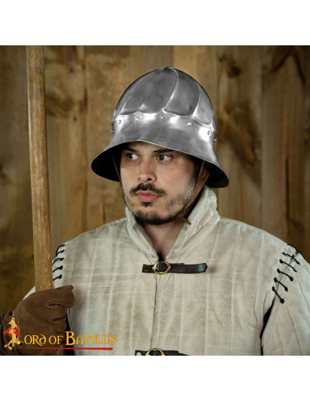 Casque médiéval Burgonde du XVe...