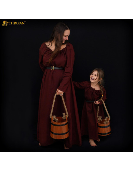Robe médiévale pour fille modèle...