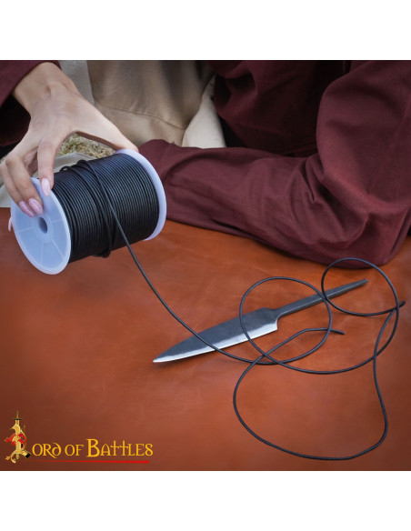 Bobine de cordon en cuir véritable...