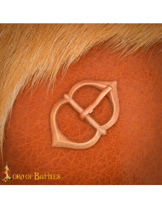 Boucle médiévale pour ceinture en bronze poli