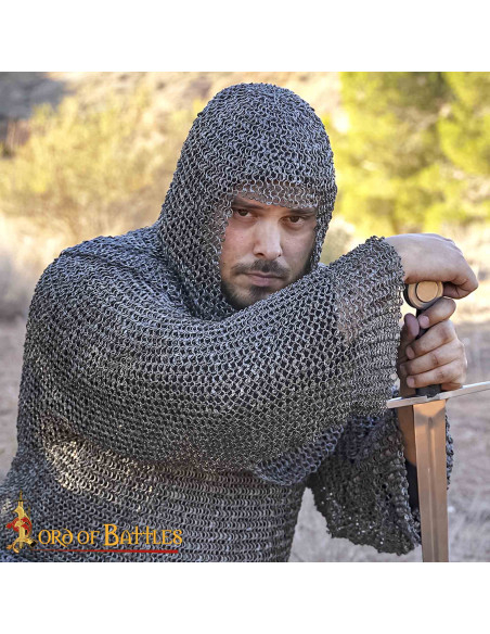 Cotte de mailles en acier doux riveté...