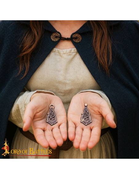 Fermeture de cape viking en bronze...