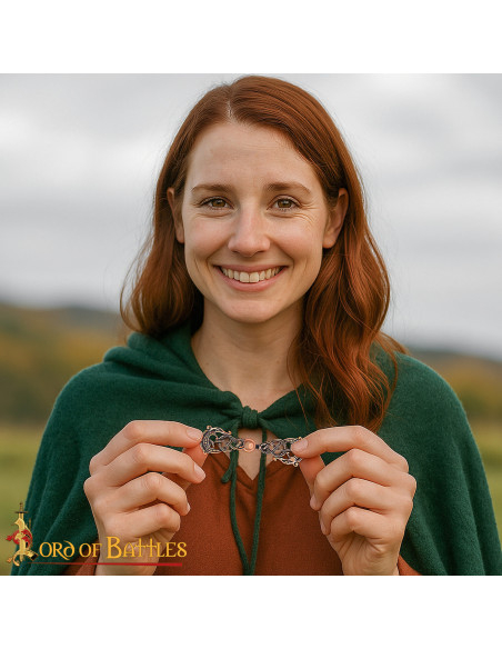 Fermeture de cape viking en bronze...