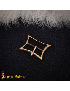 Boucle médiévale rectangulaire Haute Antiquité, en bronze...