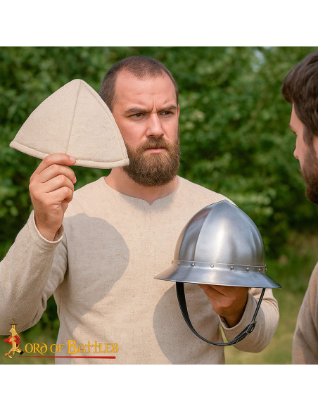 Coiffe médiévale matelassée en coton...