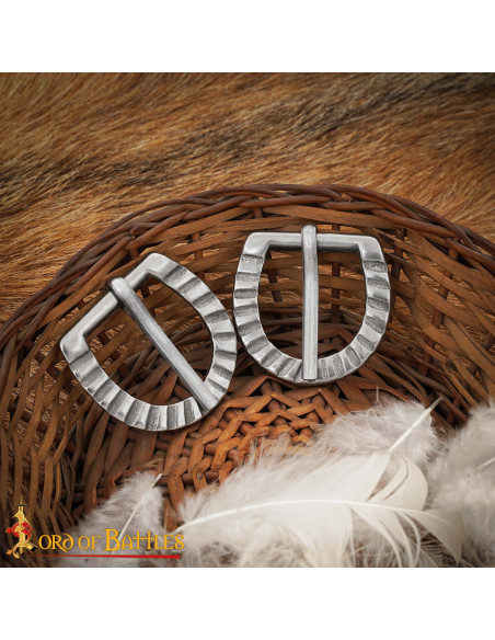 Boucle médiévale rustique en fer...