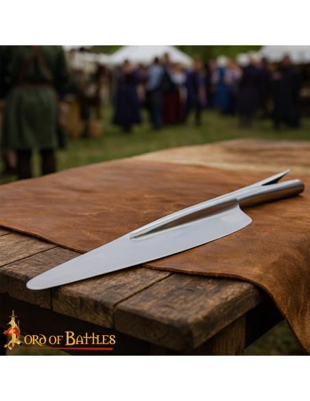 Pointe de lance médiévale conique en...