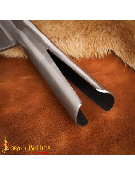 Pointe de lance médiévale conique en...