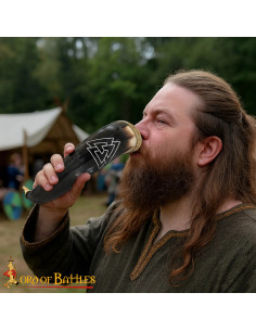 Corne viking pour boire modèle Valknut