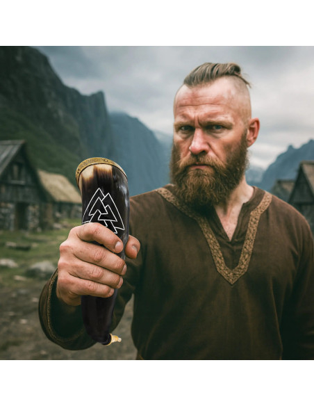 Corne viking pour boire modèle Valknut