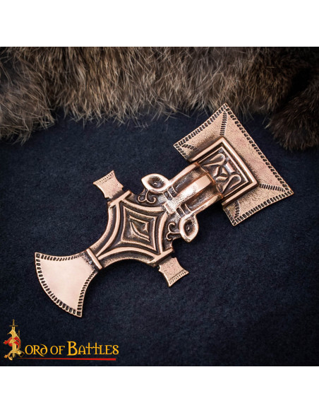 Broche Lombard en Bronze du VIe...