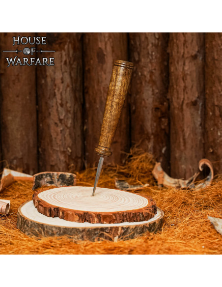 Poinçon en acier pour percer et...