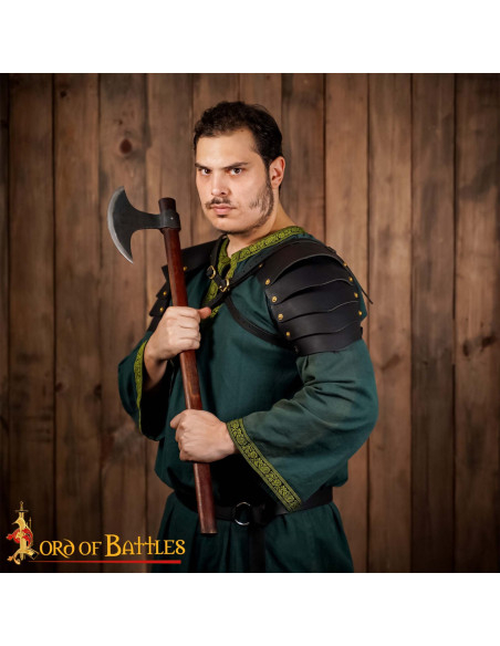 Épaulières en cuir vikings pour LARP...