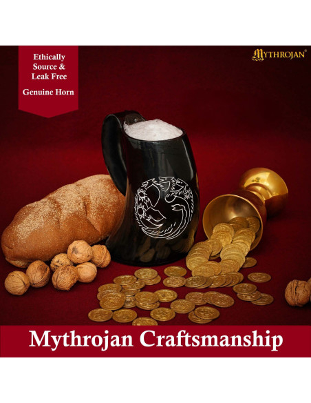 Tasse viking en corne de bœuf avec...